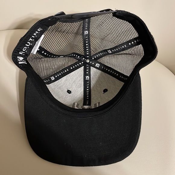 Men’s Routine Baseball black hat - Picture 8 of 8